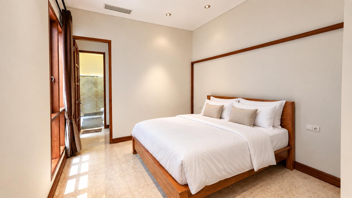 Dijual Rumah Classic Antique Luxury di Menteng, Jakarta Pusat – SHM Ready — Property Photo 6