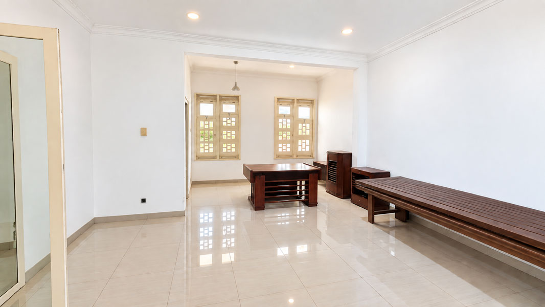Langka! Prime Property Menteng LT 507m², Bangunan Lapang 2 Lantai – Harga Best Deal 27 M — Property Photo 2