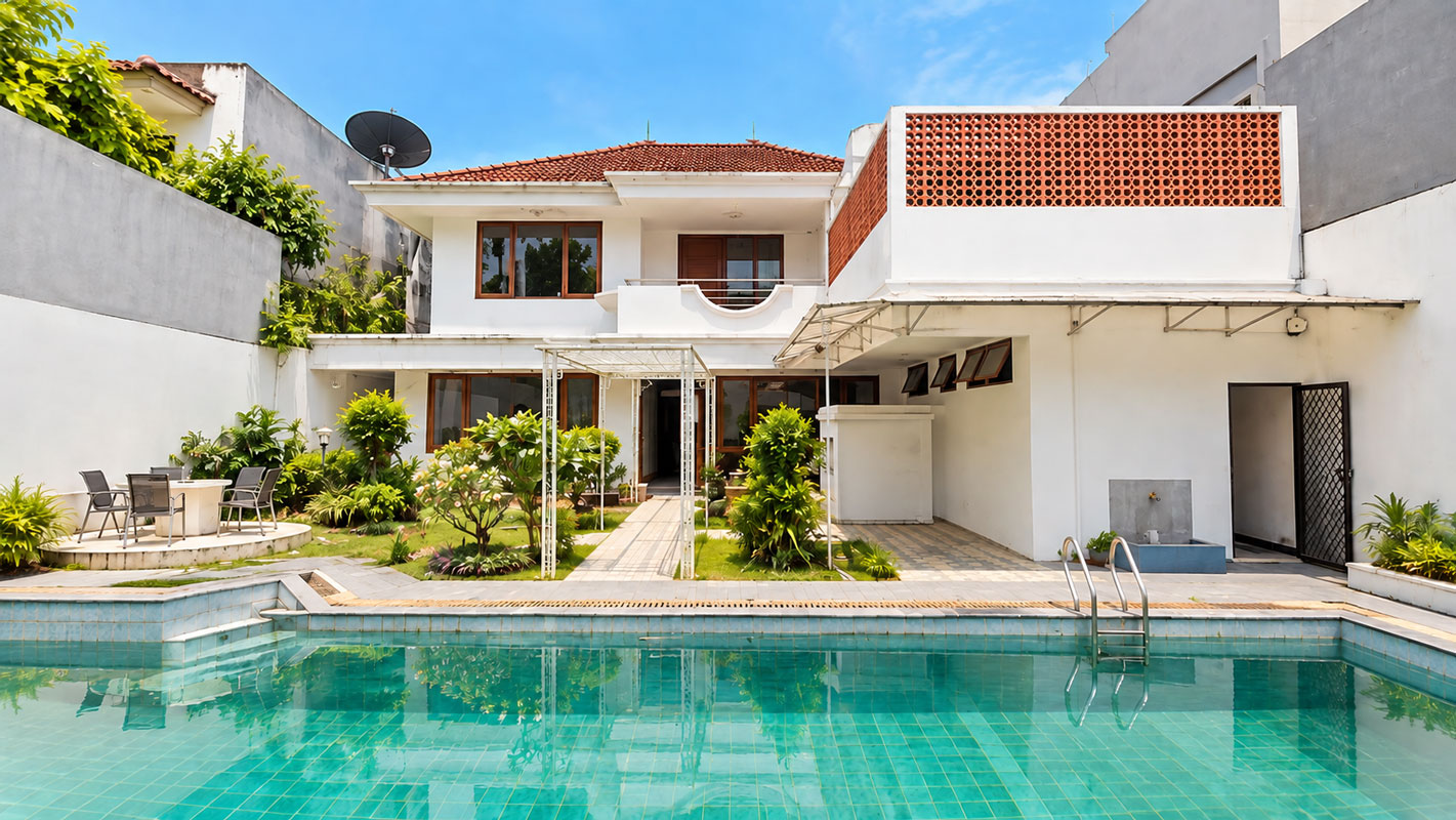 Aset Langka Menteng LT 760m² Samping Resto, Cocok Usaha! — Property Photo 5